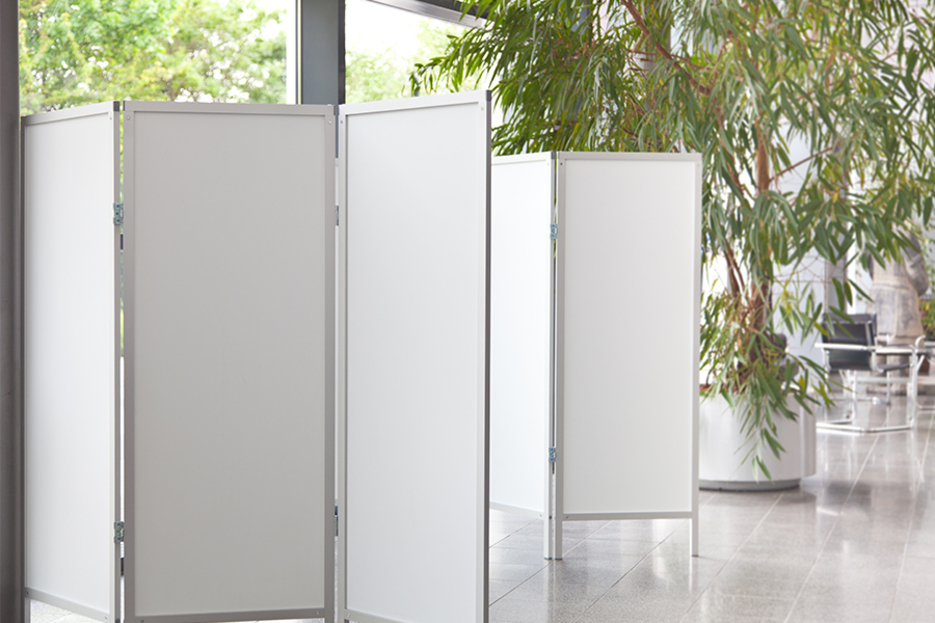 Paravents médicaux et autre mobilier Paravents médicaux et autre mobilier